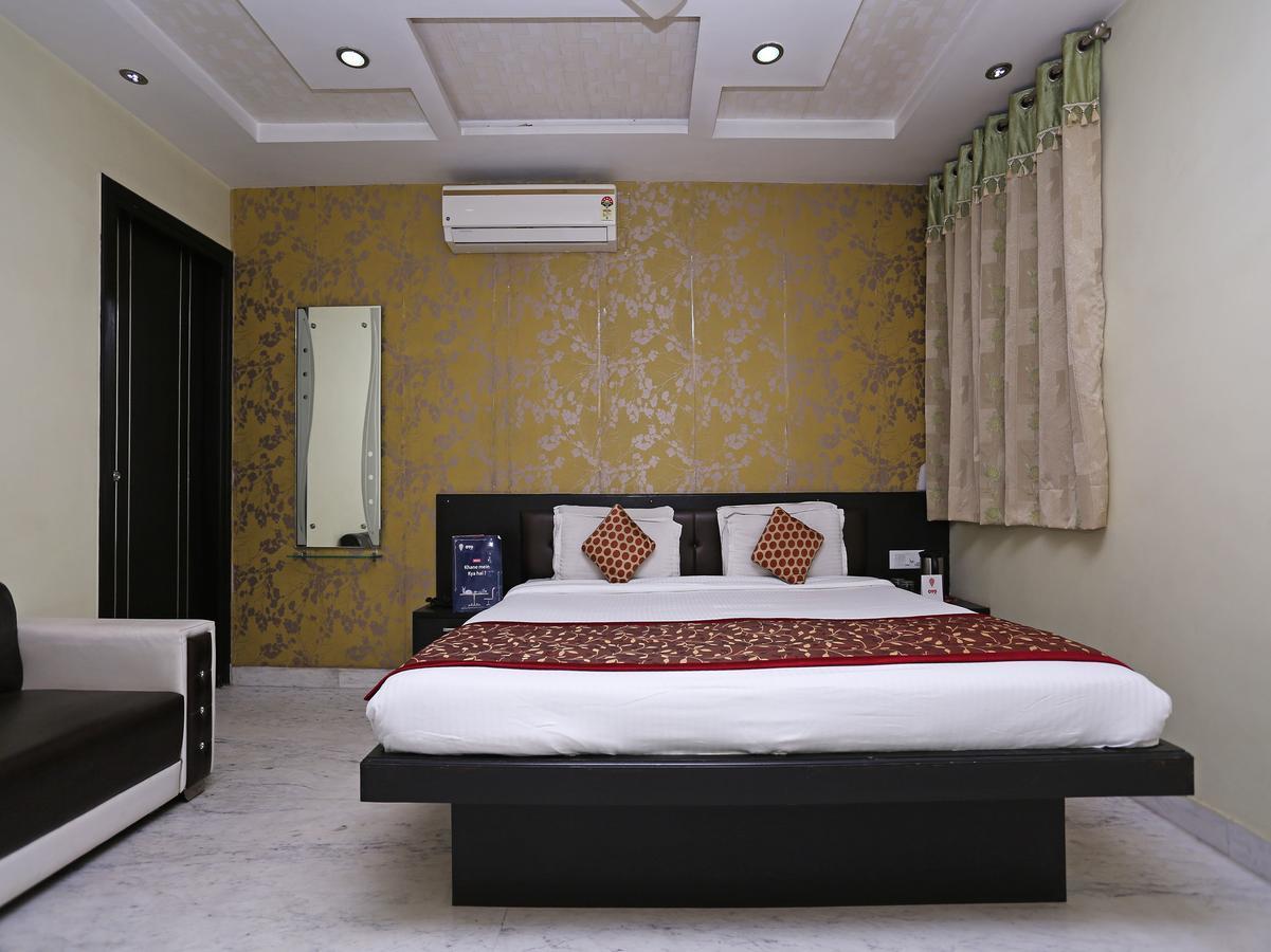 Star Hotel Agra  Eksteriør billede
